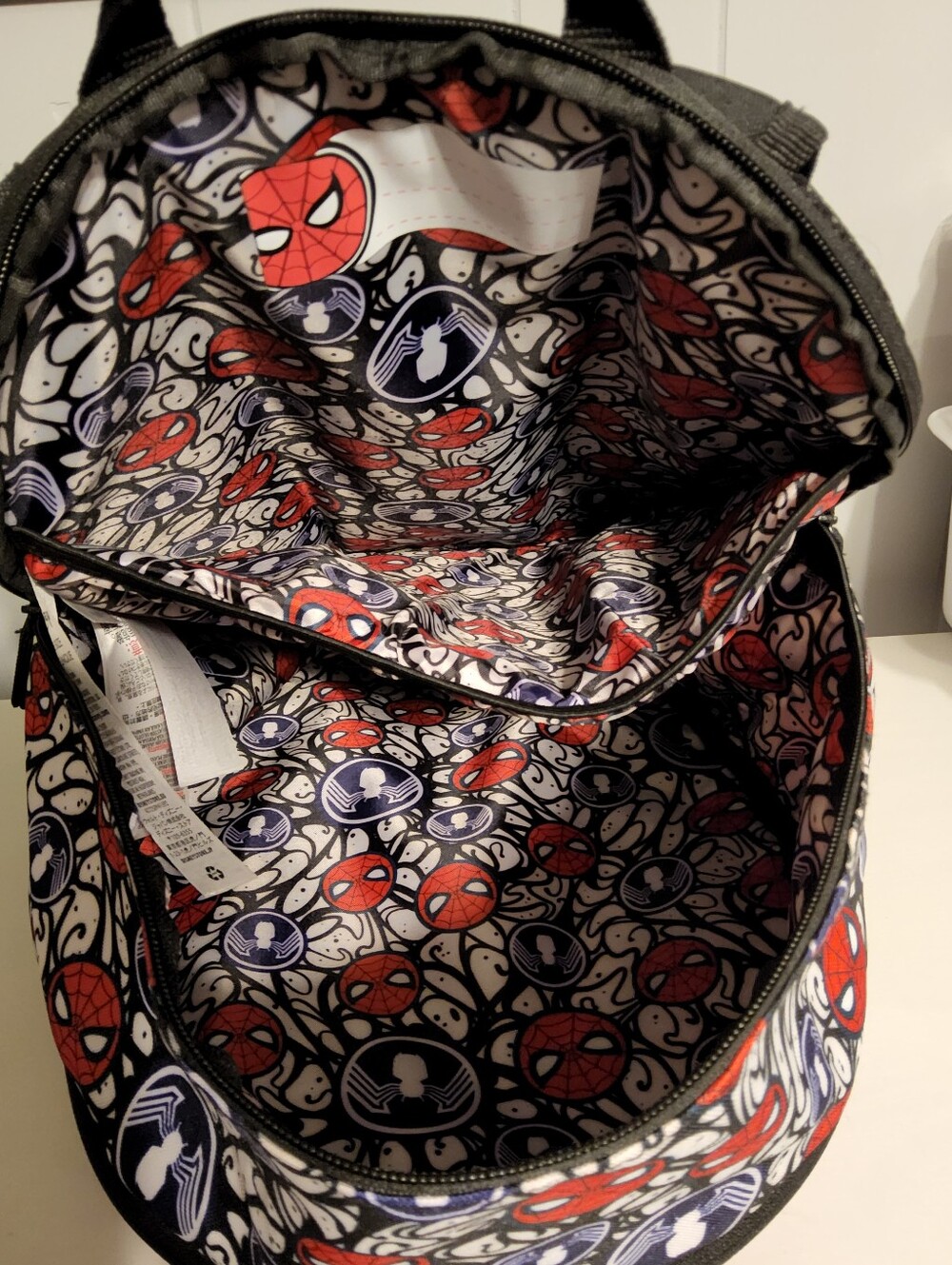 Spider-Man Backpack Bundle - Picture 4 of 7